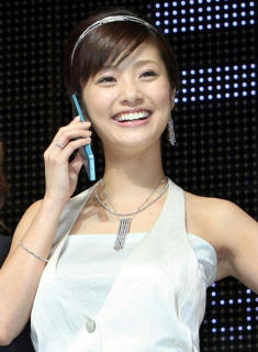 0069 - 235 x 320 [18KB]
��ˍʂ̃I�t�B�V�����ȃ��L