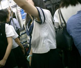 0071 - 320 x 271 [15KB]
JK���L