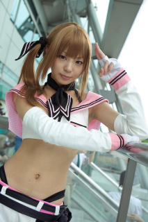 0108 - 213 x 320 [17KB]
�R�X���L�@����{�����݁{�R�X�̃��L�@���o�ׂ�