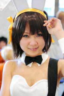 0167 - 213 x 320 [11KB]
�`���[�������C���[�̃��L�̓��������k���ł������I