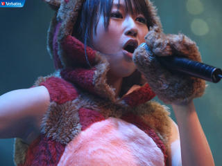 0263 - 320 x 240 [17KB]
Verbatim AKB48�̐��W�������L���������@���э���(����)