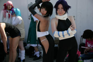 0396 - 320 x 213 [14KB]
���L�������R�X�v���C���[�@��l�g