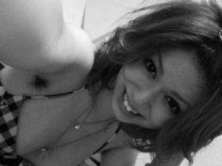 0429 - 320 x 240 [8KB]
��V�������b�e�̃��L�ш���