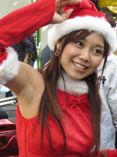 0601 - 240 x 320 [14KB]
�T���^�͂Ȃ��݂�ȑf�G�ȃW�����G�����L�Ȃ̂��낤