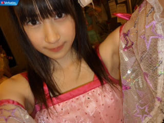 0620 - 320 x 240 [18KB]
Verbatim AKB48�̐��W�������L���������@���˒q��