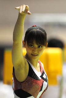 0630 - 216 x 320 [13KB]
�r�W���A���n�̑��I��@�c�����b�̑傫�ȃ��L