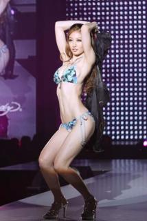 0791 - 214 x 320 [14KB]
���L�I�o���@�_�˃R���N�V�����@�F�c�j�q