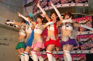 0946 - 320 x 212 [20KB]
���악���q�V�X�^�[�Y�@�X�U���k�A���{�L���A�Y���肩�A�쉮���������A�Փ�L���A���j