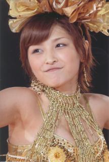 0956 - 215 x 320 [14KB]
�ΐ엜�؂̃��`���`���L