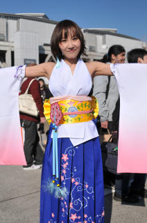 0963 - 212 x 320 [18KB]
�R�X�v���[���[�̃��L