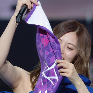 10085 - 320 x 320 [19KB]
