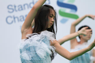 10183 - 320 x 213 [13KB]
