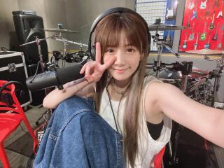 10213 - 320 x 240 [18KB]
