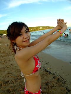 1319 - 240 x 320 [13KB]
����`�A���[�_�[����Ă�����f�l���̐����L