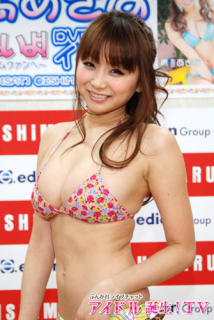 1323 - 214 x 320 [21KB]
���[�X�N�B�[���@�������ȁ@�����L���G����