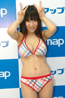 1330 - 213 x 320 [14KB]
�x������@�V�����L