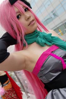 1376 - 213 x 320 [13KB]
�����q����R�X�v���[���[�̐����L