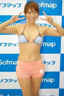 1450 - 213 x 320 [14KB]
�x�c�䂢�ā@�C�x���g�ł̐����L��I