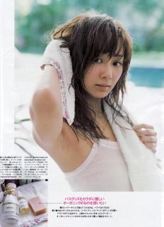 1508 - 232 x 320 [12KB]
�D���̃��L