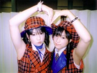 1536 - 320 x 240 [15KB]
�d������݂ƋT��G���̃_�u�����L