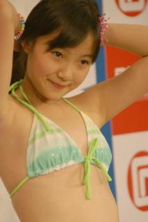 1686 - 213 x 320 [9KB]
�{�肠�����@�̃��L