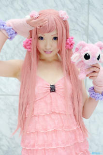 1821 - 213 x 320 [13KB]
�A�q�����̃R�X�v���C���[�@AKA�i�ԁj�̃��L