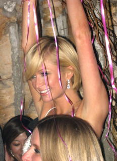 2005 - 232 x 320 [18KB]
�W��������������o�����L�L�t�F���������ˁI�@�p���X�E�q���g��paris hillton