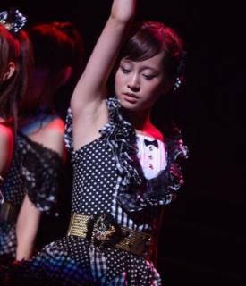 2042 - 275 x 320 [14KB]
�O�c�֎q�̓������L