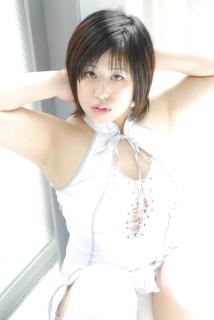 2070 - 214 x 320 [8KB]
�ނ��ނ��R�X�v���C���[�@���ڂ���@�̃��`���L