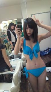 2146 - 179 x 320 [10KB]
�O�c�֎q�̃��L�@�u���O�̎ʃ�