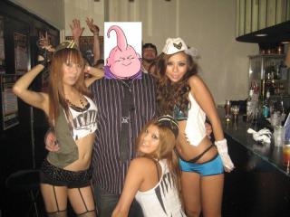 2213 - 320 x 240 [16KB]
�����M�����������L�t�F�`