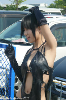 2250 - 213 x 320 [20KB]
�����R�X�v���C���[�����t�F�`�I�I