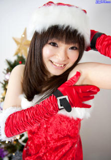 2320 - 223 x 320 [18KB]
�T���^�R�X�v���Ń��L�@�O�c�z��