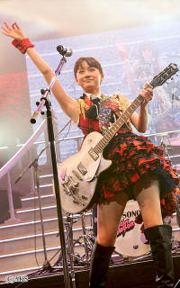 2732 - 200 x 320 [20KB]
���Ƃ��Ȃ��ŁI�@�O�c�֎q�̃��L