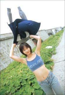 2763 - 221 x 320 [14KB]
�x�k�^��@�킫