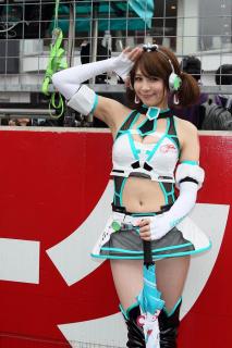 3050 - 213 x 320 [16KB]
���ԃT�L �����L