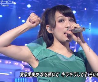 3191 - 320 x 270 [17KB]
���e�����@���L