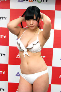 3196 - 213 x 320 [17KB]
�؉����_�@�C�x���g�ނ��ނ��@