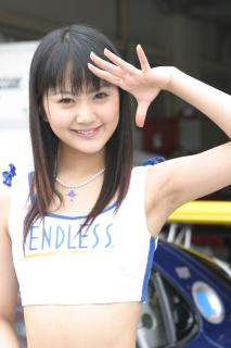 3527 - 213 x 320 [11KB]
���[�X�N�B�[������̃n�}�V���E�l�c�Ďq�@���L