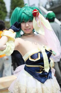 3616 - 213 x 320 [14KB]
�ăR�~�@�R�X�v���C���[���L