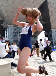 3676 - 234 x 320 [21KB]
�������R�X�v���C���[�@�̃��L