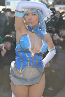 3735 - 213 x 320 [15KB]
�R�X�v���C���[�@�����L