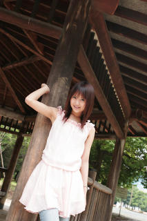 3796 - 213 x 320 [17KB]
�l�c�Ďq�@���L