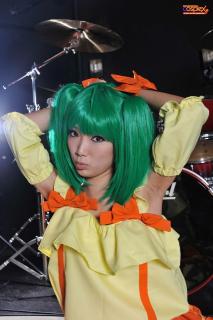 3885 - 213 x 320 [13KB]
���e���L