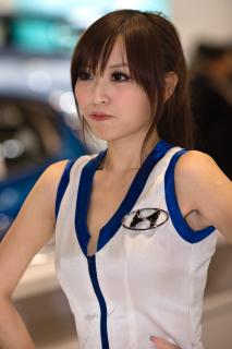 4120 - 213 x 320 [11KB]
���с@�L�����M����