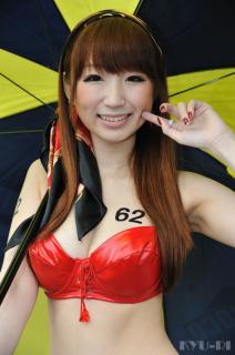 4208 - 212 x 320 [13KB]
�����L���[�X�N�C�[���@�r��Ó�