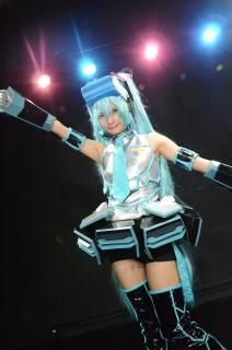 4317 - 212 x 320 [11KB]
�R�X�v���C���[Rocco�̃��L