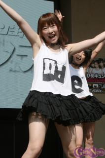 4981 - 213 x 320 [13KB]
�Ђ߃L�����t���[�c�ʁ@���L