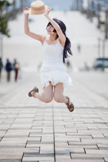 5144 - 213 x 320 [12KB]
�������R�X�v���C���[�̃��L�e�t�F�`�@armpit