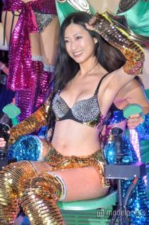 5347 - 212 x 320 [21KB]
�d���@���L